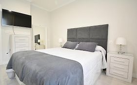 Galihost - Apartamento En Pleno Centro De Portonovo, Sanxenxo
